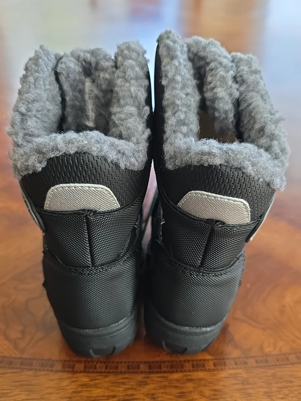 Totes Kids Toddler Boys Tayton Waterproof Insulated Flat Heel Winter Boots Sz 8T